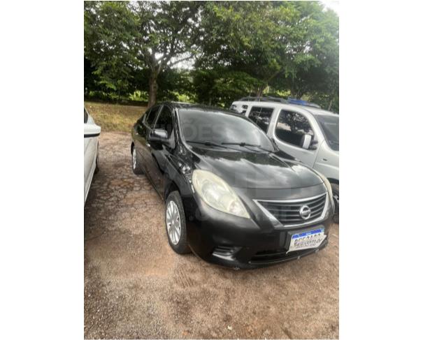 Foto de ITAÚNA/MG - NISSAN VERSA 16 SV - ANO: 2014/2014 - B1022