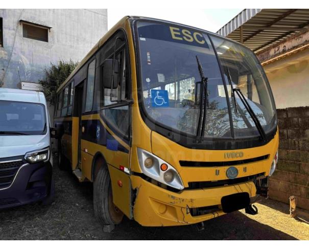 Foto de PIRAPETINGA/MG - Ônibus Iveco/ Granclass 150S21E, 2016/2017, DIESEL 