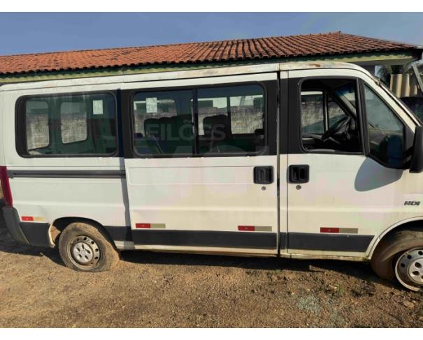 Foto de TEIXEIRÓPOLIS/GO - Micro-Ônibus Peugeot Boxer M330M 2.3, 2014/2014, DIESEL, BRANCA 