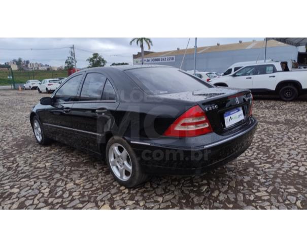 Foto de ITAÚNA/MG - MERCEDES BENZ C-230 K ANO 2004/2004 - PA12469