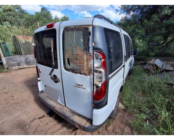 Foto de SANTA TEREZA/RS - CARRO - Fiat Doblo Essence 1.8, 2012/2013