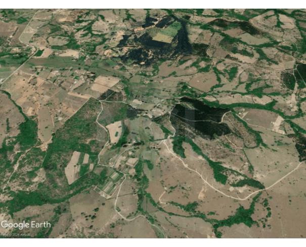 Foto de FORMIGA/MG — [Fração ideal de 50% sobre] gleba de terra área 2.12.50 ha. 