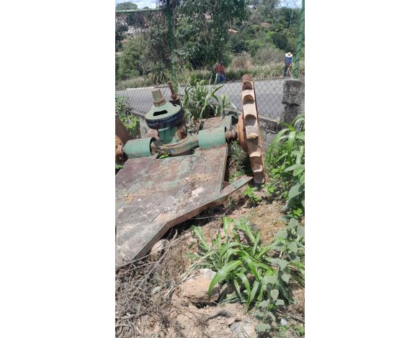 Foto de SERRA DA SAUDADE/MG - Roçadeira de Arrasto, marca Itália.