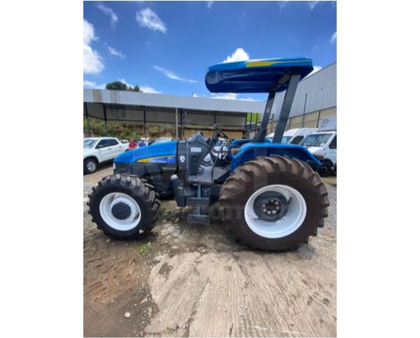 Foto de CONTAGEM MG - TRATOR DE PNEUS NEW HOLLAND TL 75 ANO 2012 COM 2.900H