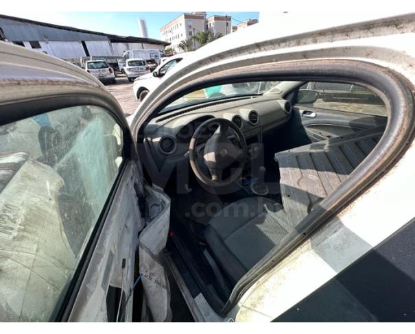 Foto de RIO DAS OSTRAS/RJ - VW GOL 1.6 POWER