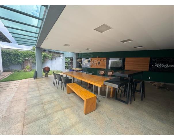 Foto de ITAÚNA/MG — Casa com 03 quartos sendo 01 suíte no bairro Belvedere