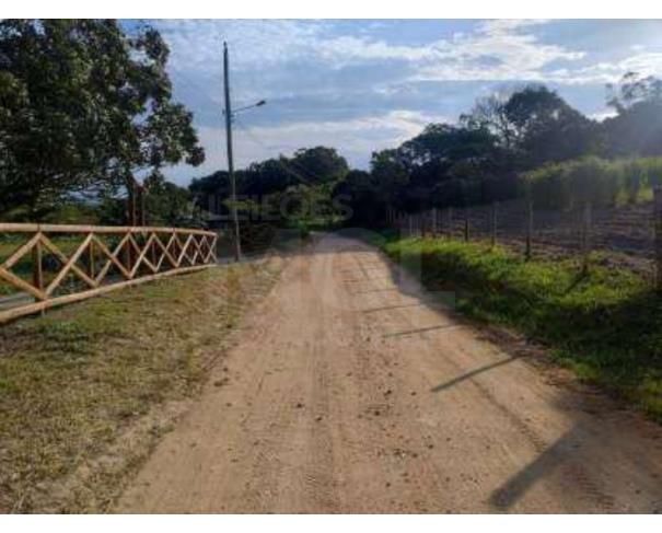 Foto de IMBITUBA/SC - Terreno com 57.934,38m² na BR-101, km 282,5 bairro Nova Brasília