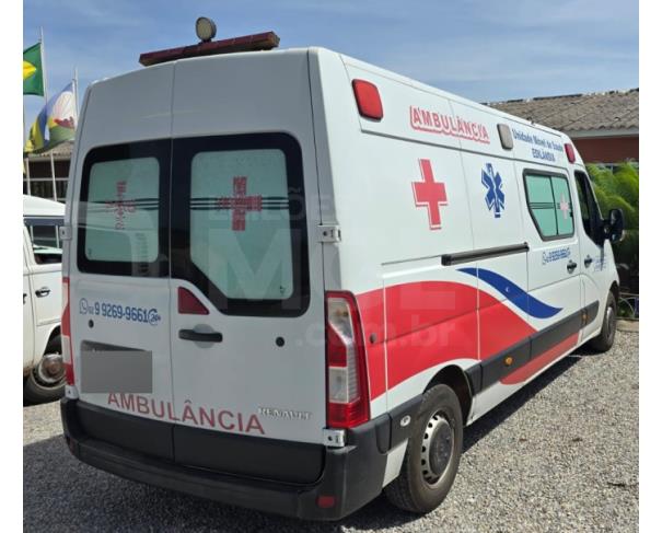 Foto de COCALZINHO DE GOIÁS/GO - Renault Master Marimar Ambulância, 2018/2019