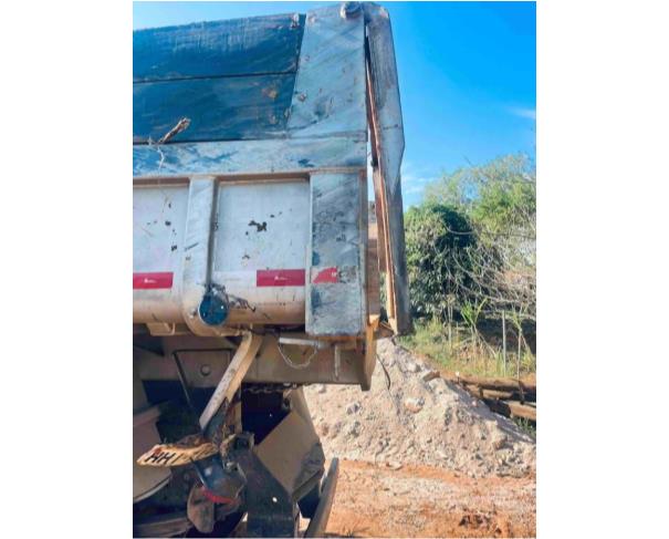 Foto de INHAPIM/MG - Caminhão VW 24.250 CNC 6X2, 2011/2012, DIESEL 