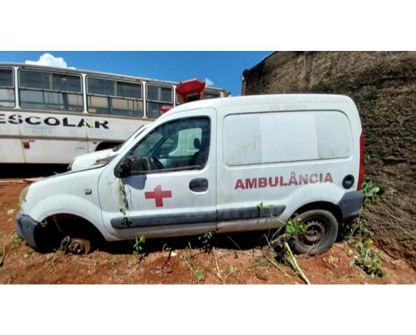 Foto de ITANHANDU/MG- Esp. Caminhonete Ambulância I. Renault Kangoo Ambulância- 2010/2010