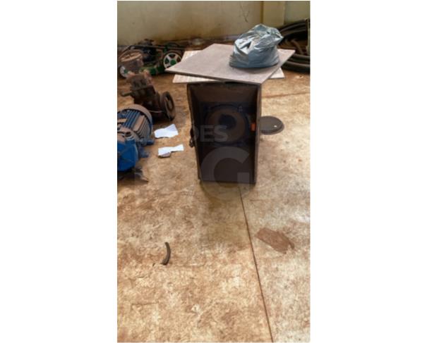 Foto de DUMONT/SP - Informática e eletrônicos – Televisores, monitores, caixa de som, impressora, CPU, microfones e etc