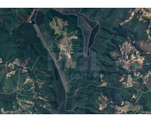 Foto de SALINAS/MG — Fazenda com 300 hectares e benfeitorias na Fazenda Formosa
