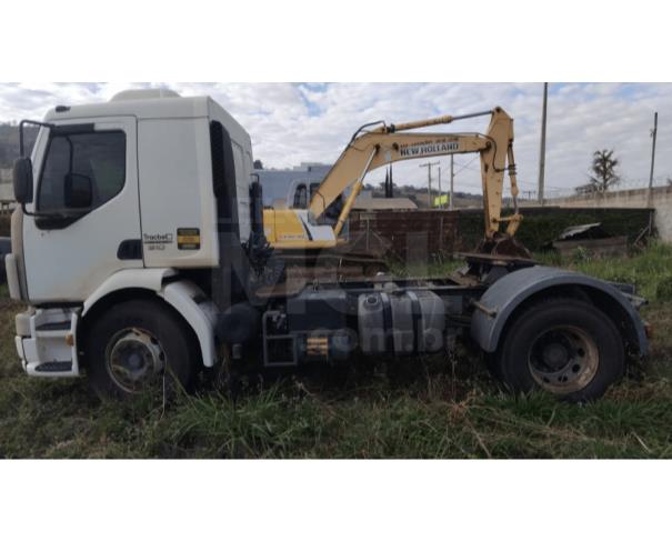 Foto de ITAÚNA/MG - CAMINHÃO VOLVO/VM 310 4X2T - ANO: 2008/2009 - SC898