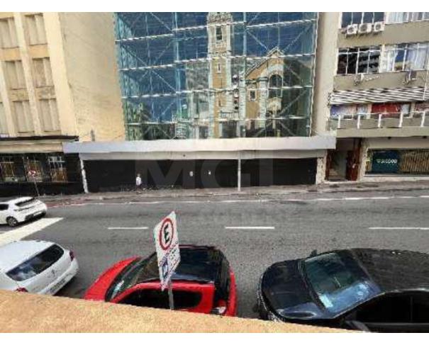 Foto de FLORIANÓPOLIS/SC - Prédio Comercial com 9.734,00m² em terreno de 1.204,71m²  no Centro