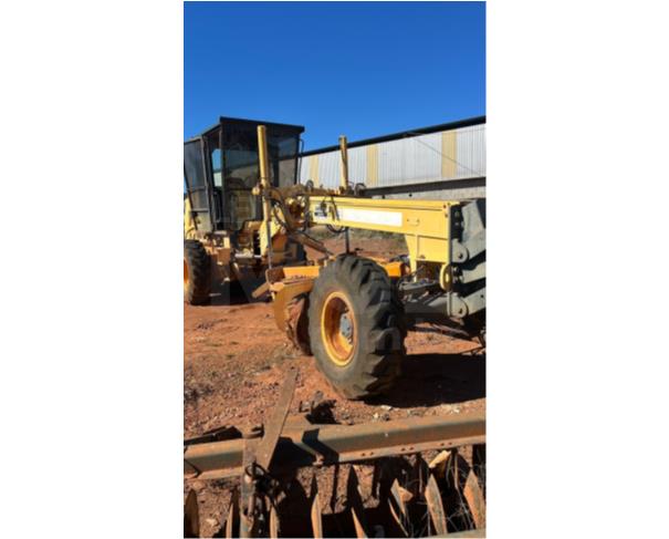 Foto de VIANÓPOLIS/GO - Motoniveladora New Holland RG 1408