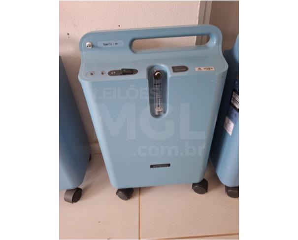 Foto de NATÉRCIA/MG -  Equipamentos médico-hospitalares e de fisioterapia (aparelho de ultrassom terapêutico HTM Sonic Compact 1-3 MHz e concentradores de oxigênio Respironics EverFlo/OPI Millennium).