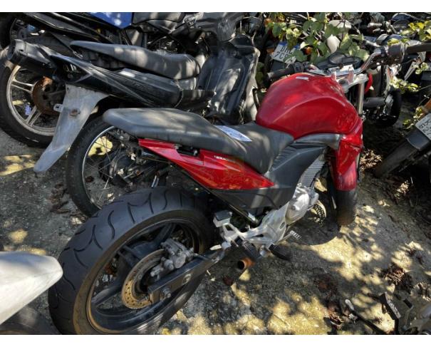 Foto de ANGRA DOS REIS/RJ-VEÍCULO CONSERVADO-HONDA/CB 300R-2014/2014