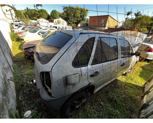 Foto de ANGRA DOS REIS/RJ-VEÍCULO CONSERVADO-VW/GOL 1.0-2004/2005