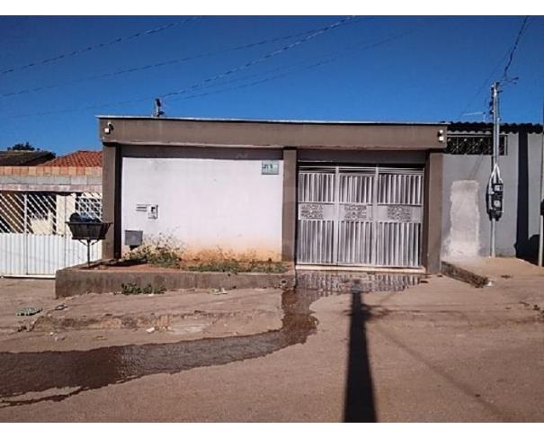 Foto de SANTO ANTÔNIO DO DESCOBERTO/GO — Casa com 3 quartos (F1444419328095)