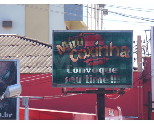 Foto de Araraquara/SP - Painel LED com Módulos Easy Play