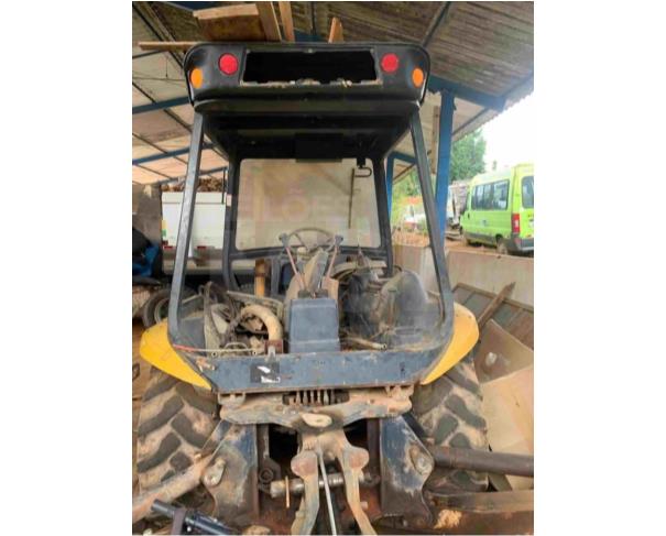Foto de CARMO/RJ - Retroescavadeira Randon, 4x4 Turbo, RK406