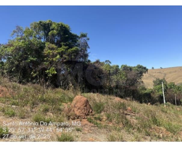 Santo antônio do amparo/mg — lote com área de 200m² no residencial ouro branco lote em leilão | mgl leilões