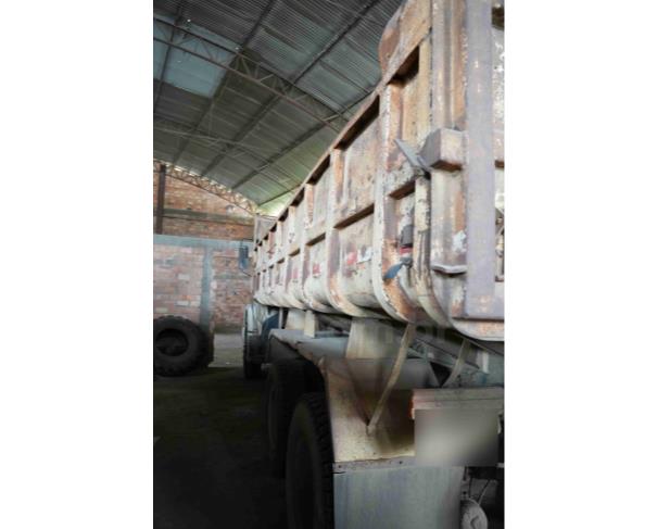 Foto de BELA VISTA DO TOLDO/SC - Caminhão Mercedes Benz L1620,2005/2006
