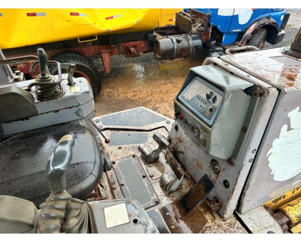 Foto de PONTE SERRADA/SC - Trator de Esteira Komatsu D41E
