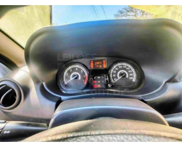 Foto de DIAMANTINA/MG - VEICULO RENAULT SANDERO AUTHENTIQUE 1.0