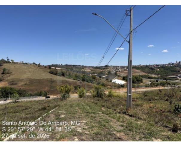 Foto de SANTO ANTÔNIO DO AMPARO/MG — Lote com área de 200m² no Residencial Ouro Branco
