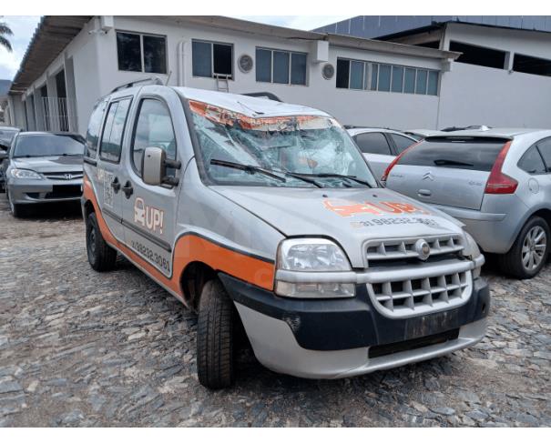 Foto de ITAÚNA/MG- FIAT DOBLO ELX 2005/2006 BAIXADO- PA13525