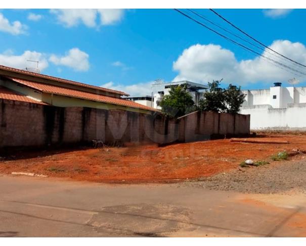 Foto de PITANGUI/MG – Lote com a área de 432,00m², situado no bairro Chapadão