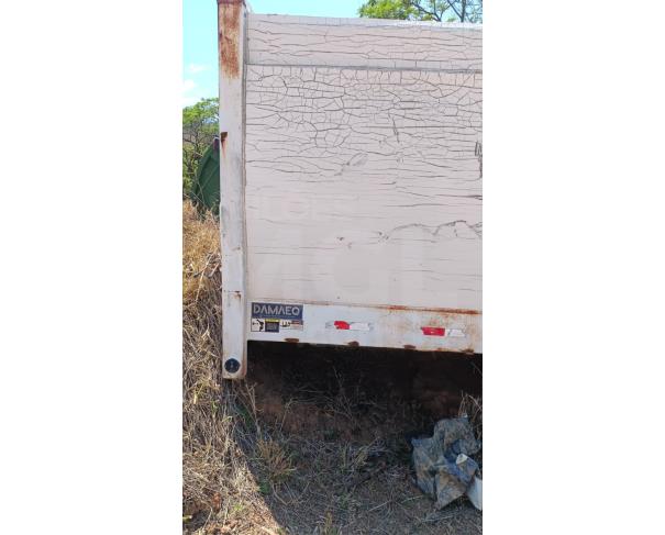 Foto de ITAÚNA/MG-COMPACTADOR DE LIXO DAMAEQ