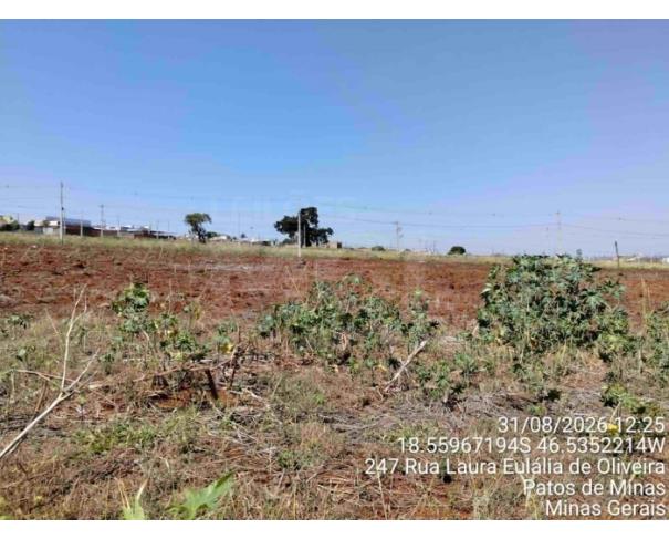 Foto de PATOS DE MINAS/MG - Lote urbano com área de 6.004,77 m², localizado na Rua José Olímpio Ferreira, bairro Residencial Sorriso 