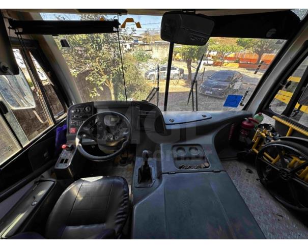 Foto de PIRAPETINGA/MG - Ônibus Iveco/ Granclass 150S21E, 2016/2017, DIESEL 