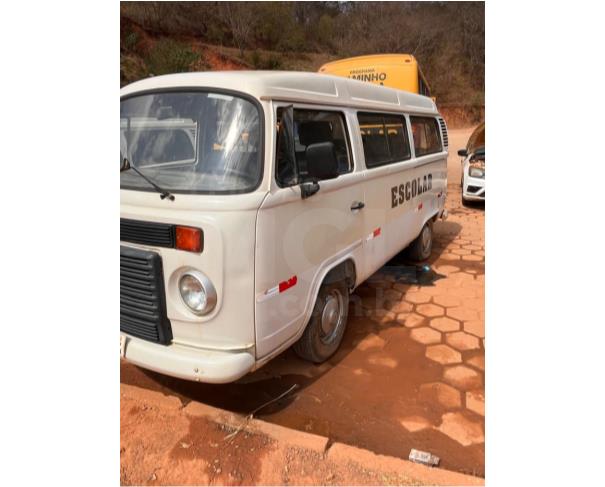 Foto de SÃO PEDRO DOS FERROS/MG - CARRO - VW Kombi Lotação, 2009/2010 