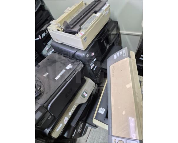 Foto de CORUMBÁ/MS- Material de informática. (CPUs, monitores, impressoras, estabilizadores, notebooks, scaners , nobreaks e outros)