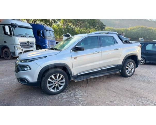 Foto de ITAÚNA/MG - CAMINHONETE FIAT/TORO VOLCANO 2.0 16V 4X4 TB AUT ANO 2018/2019 - SC1130