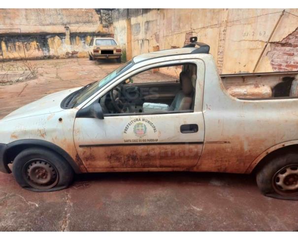 Foto de SANTA CRUZ DO RIO PARDO/SP - GM Corsa GL Picape, 1998/1999, GASOLINA 
