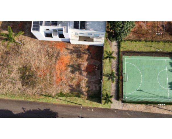 Foto de CAPITOLIO/MG LOTE DE 250,78M2 NO LOTEAMENTO LAGO VITÓRIA