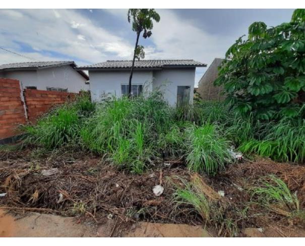 Foto de BARRA DO GARCAS/MT — Casa com 2 quartos e 1 Vaga na Garagem no Bairro Jardim Nova Barra Do Garcas