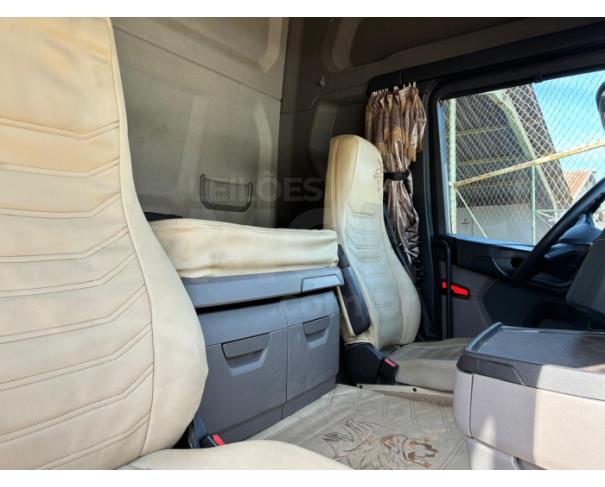 Foto de ITAÚNA/MG - CAVALO TRATOR SCANIA/R460 A6X2 ANO 2023/2024 - SC1115