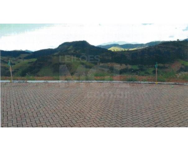 Foto de CARANGOLA/MG — Lote com área de 1470,34m² no bairro Alterosa