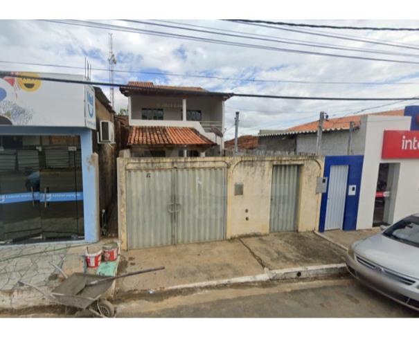 Foto de MATIAS CARDOSO/MG — Casa com 2 pavimentos e seu lote no Centro 
