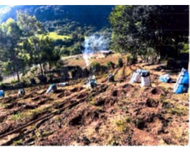 Foto de SUMIDOURO/RJ – Imóvel rural com a área de 142.283,87 m², denominado Sítio São Pedro