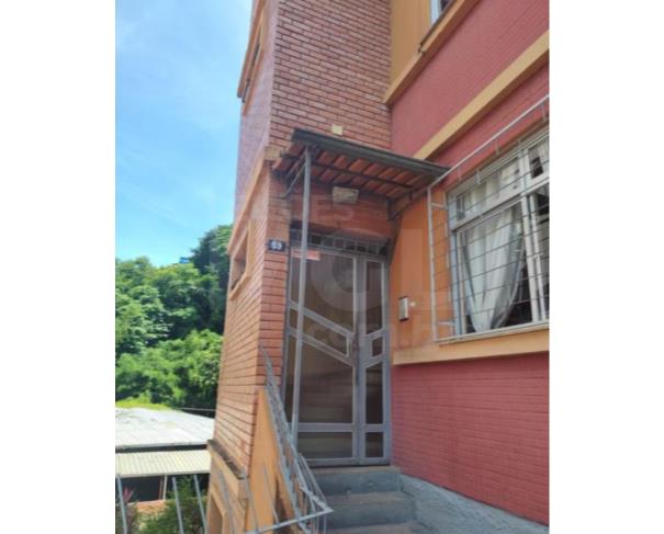 Foto de PONTE NOVA/MG – Apartamento com 4 quartos com a área de 67,48m², situado no Centro