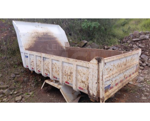 Foto de NOVA BRESCIA/RS - Caçamba basculante Kollen