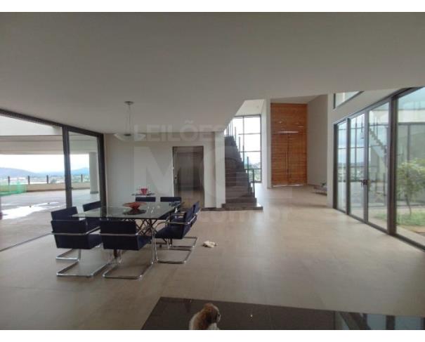 Foto de NOVA LIMA/MG – Casa com a área de 928,29m², situada em Alphaville Lagoa dos Ingleses Fase II