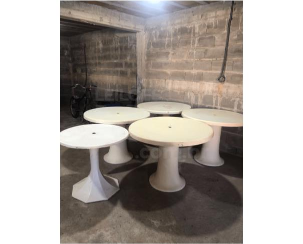Foto de 5 MESAS DE FIBRA PARA ÁREA GOURMET E PISCINA