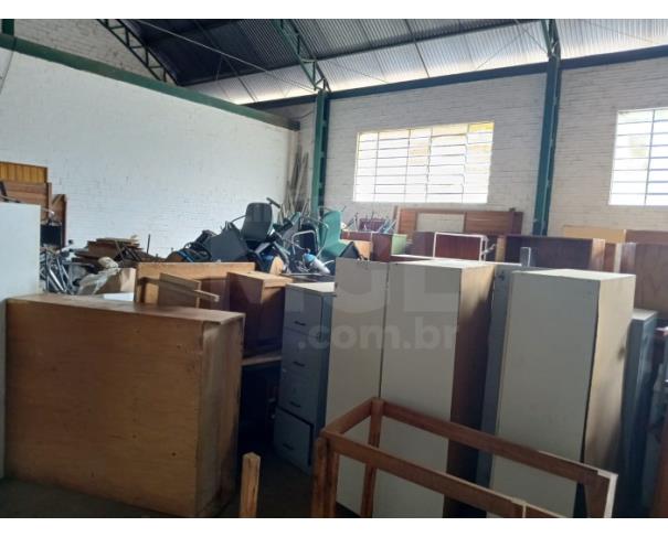 Foto de COTIPORÃ/RS - Lote de sucata de móveis